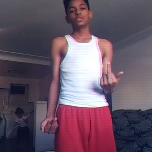 Meet your Posher, Fym